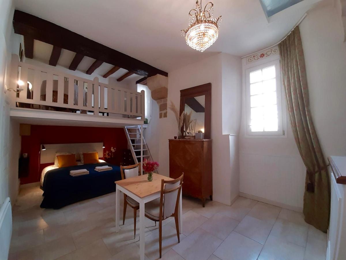 En Plein Coeur : Charmant Gite Centre Amboise Ngoại thất bức ảnh
